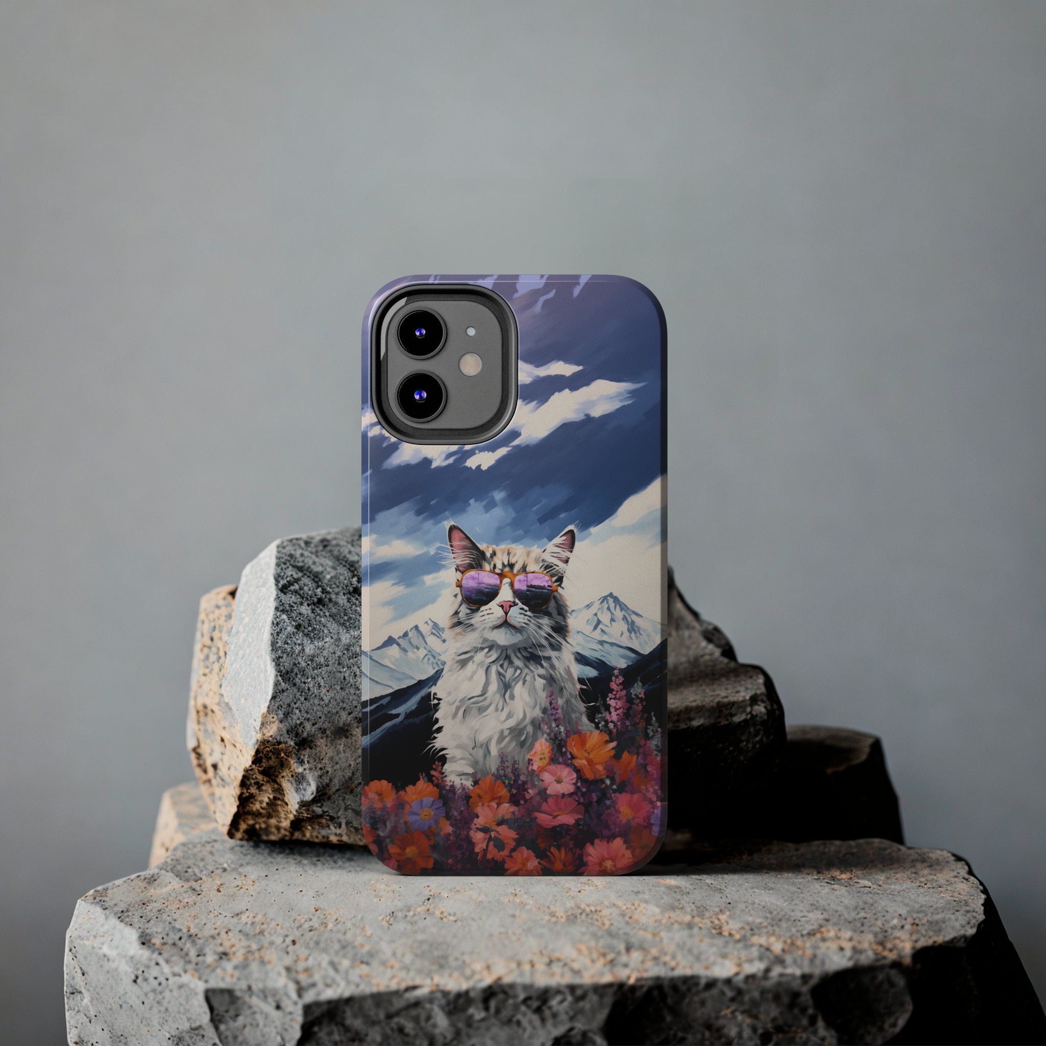 Maine Coon Magic: Impact-Resistant iPhone Case