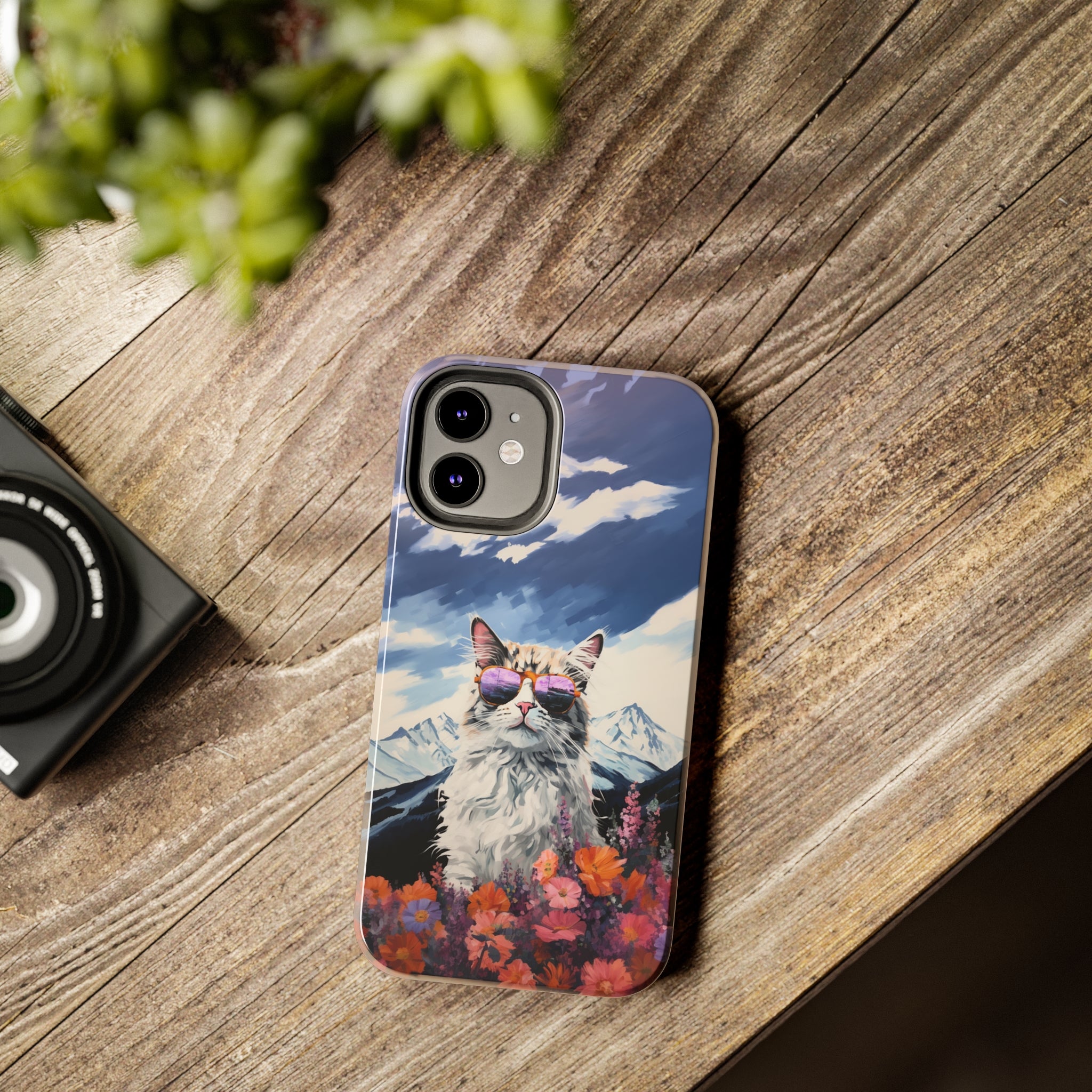 Maine Coon Magic: Impact-Resistant iPhone Case