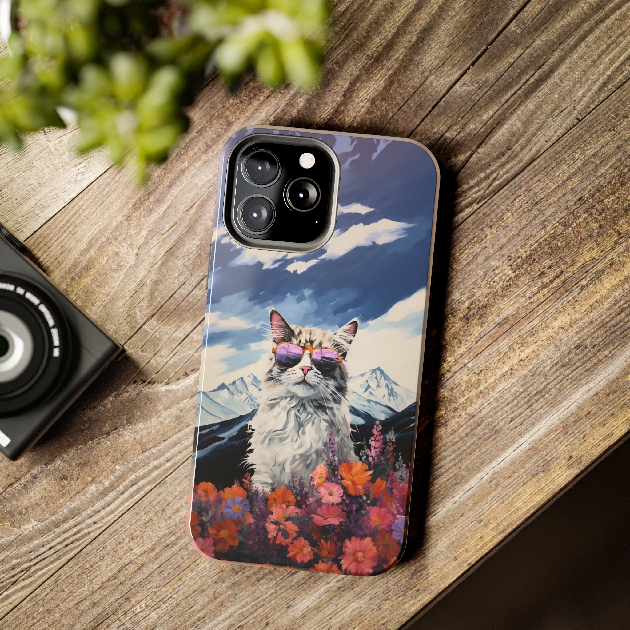 Maine Coon Magic: Impact-Resistant iPhone Case