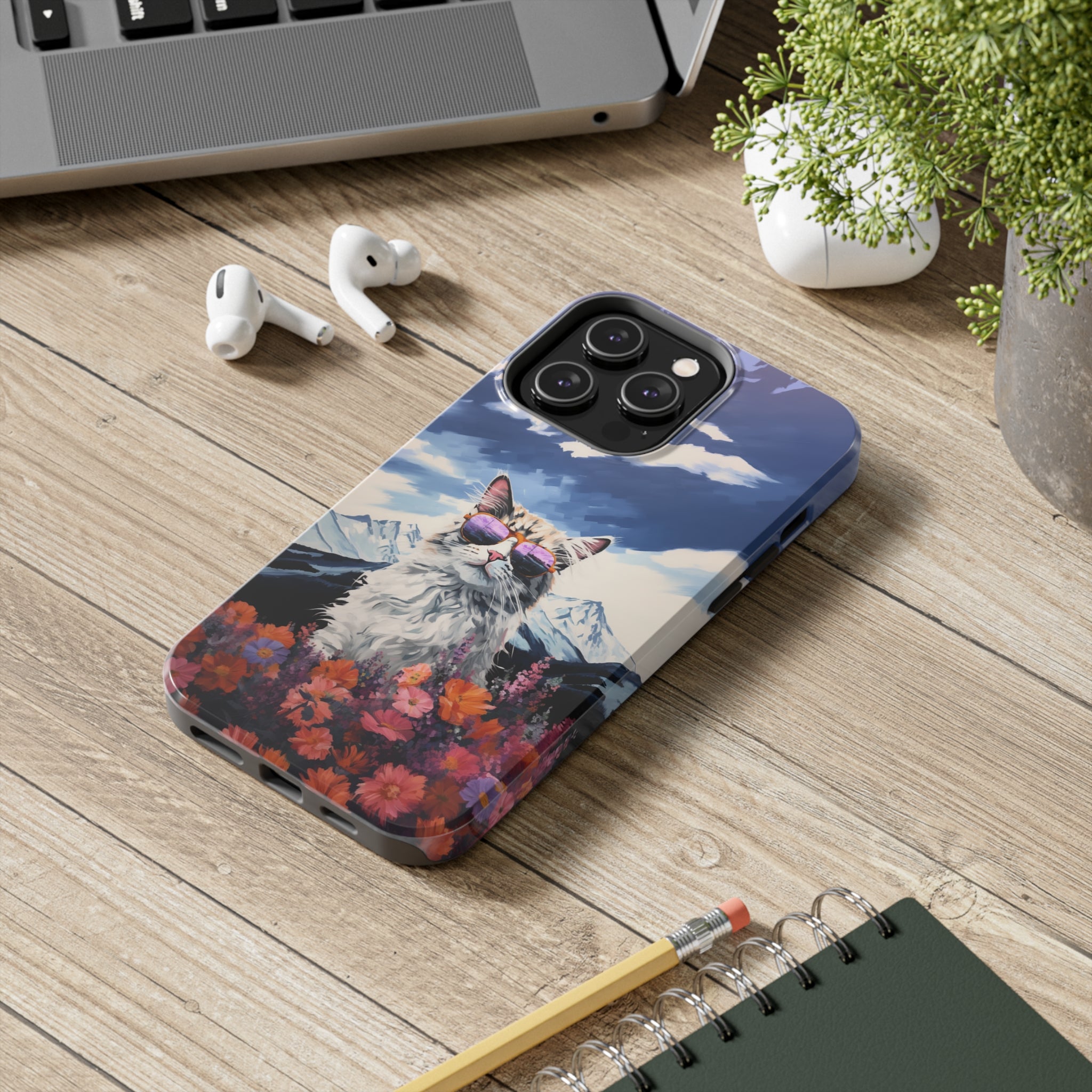 Maine Coon Magic: Impact-Resistant iPhone Case