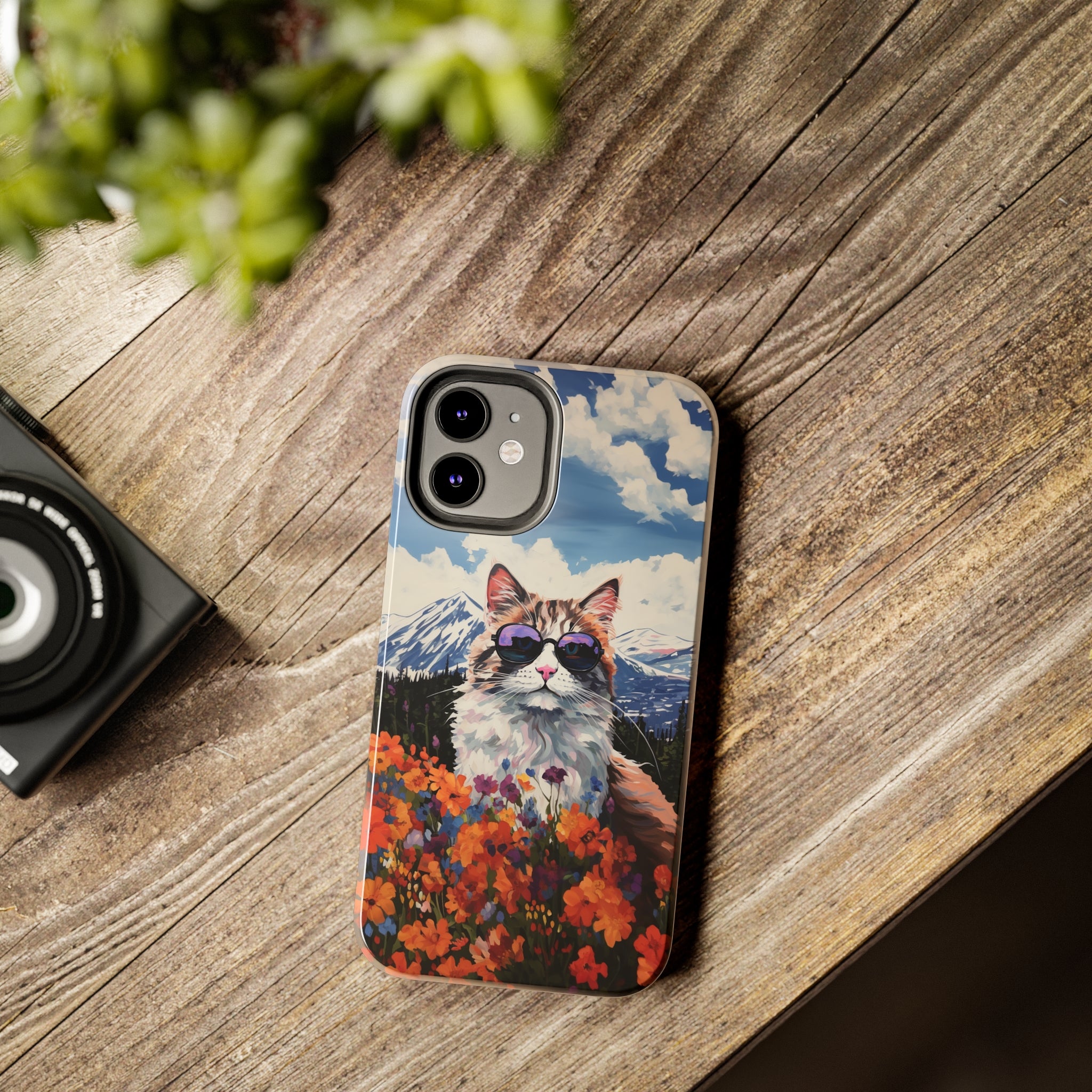 Maine Coon Magic: Impact-Resistant iPhone Case