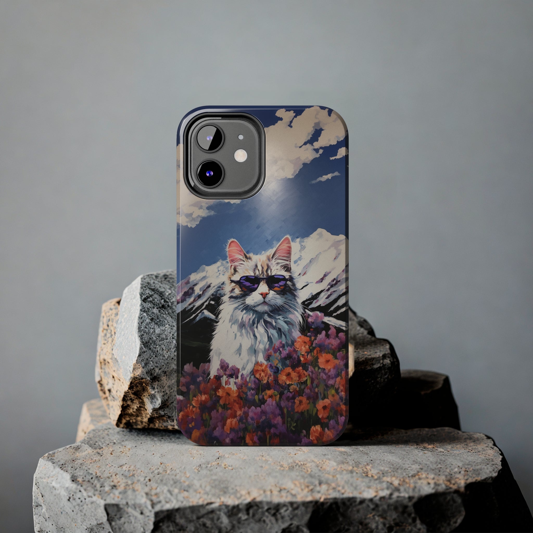 Maine Coon Magic: Impact-Resistant iPhone Case