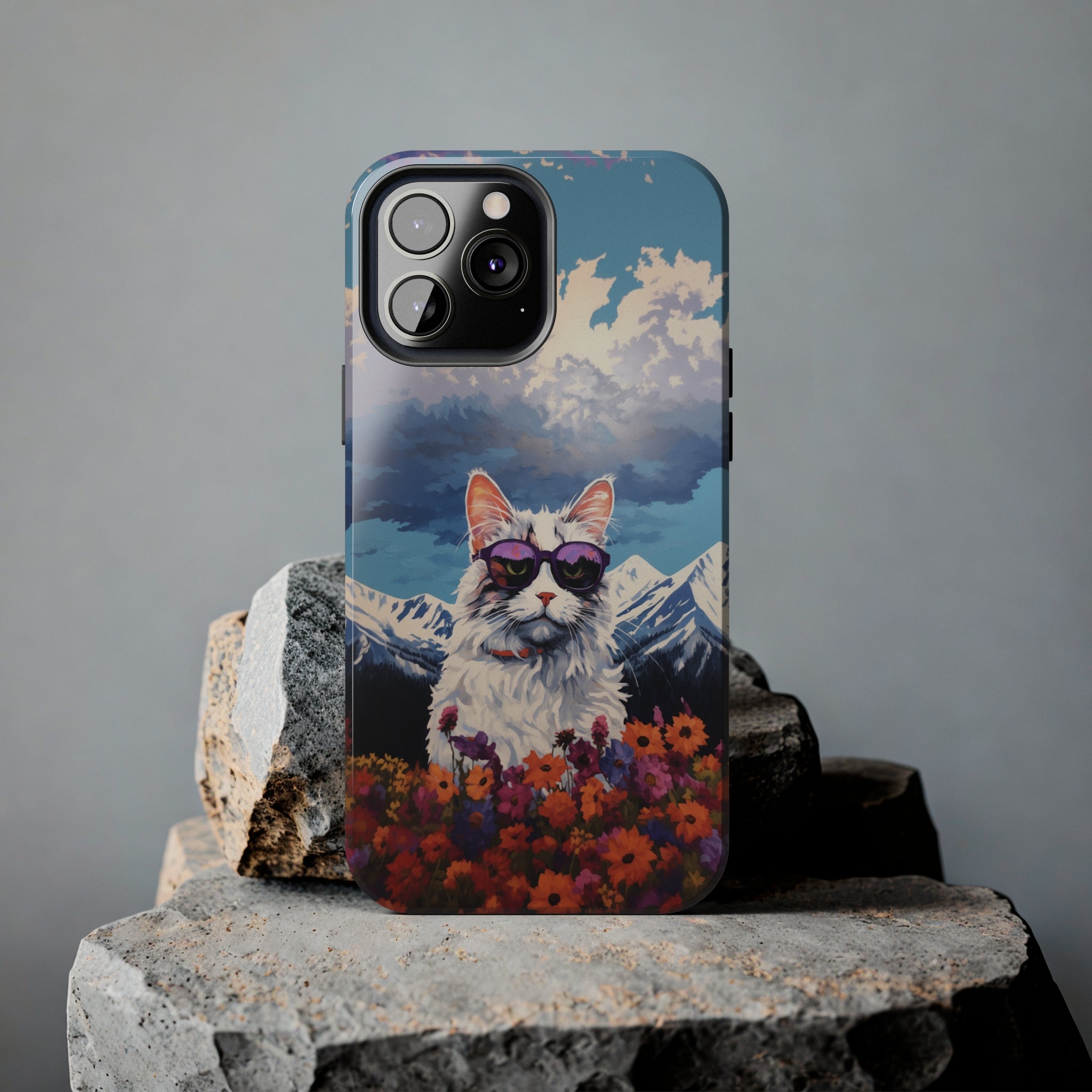 Maine Coon Magic: Impact-Resistant iPhone Case