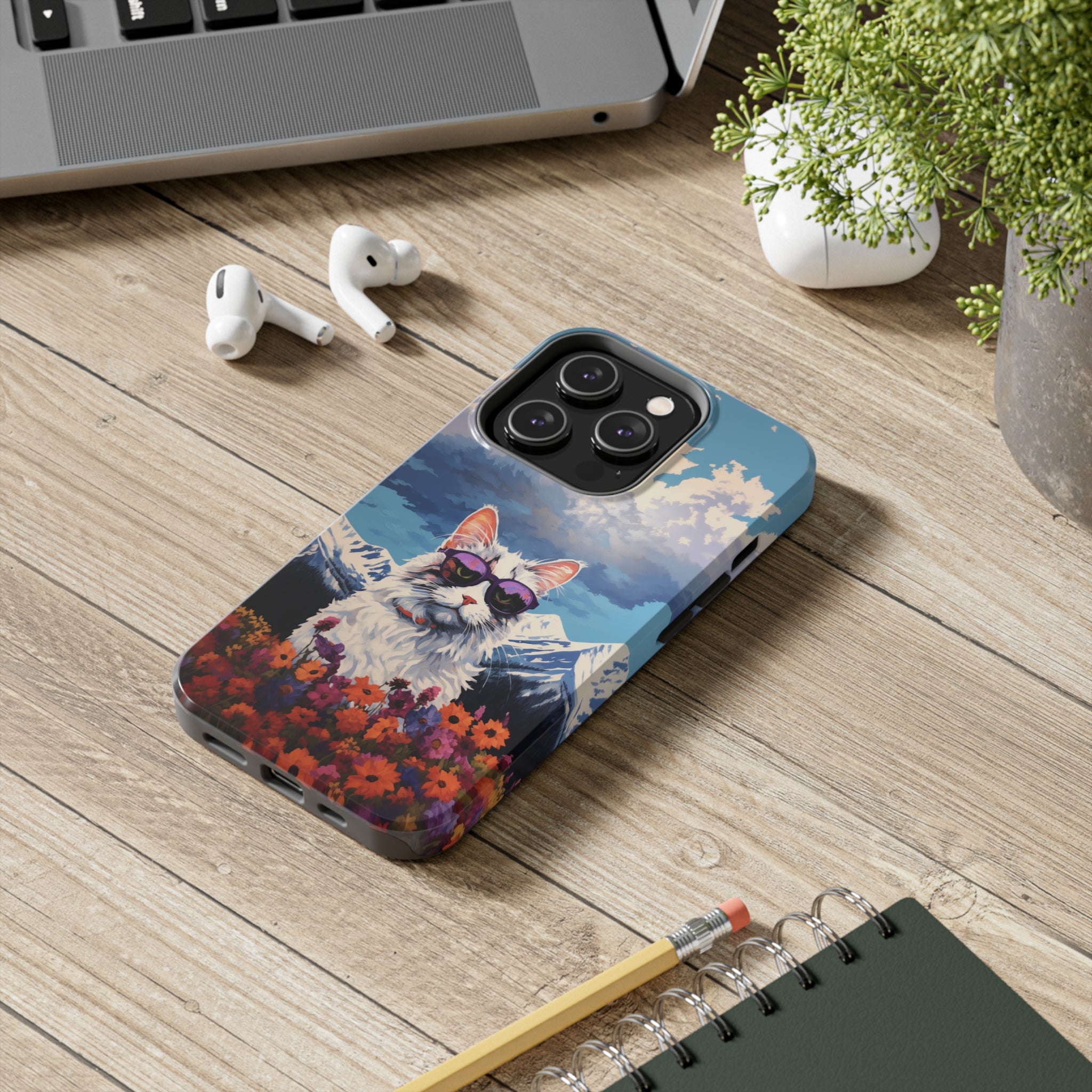 Maine Coon Magic: Impact-Resistant iPhone Case