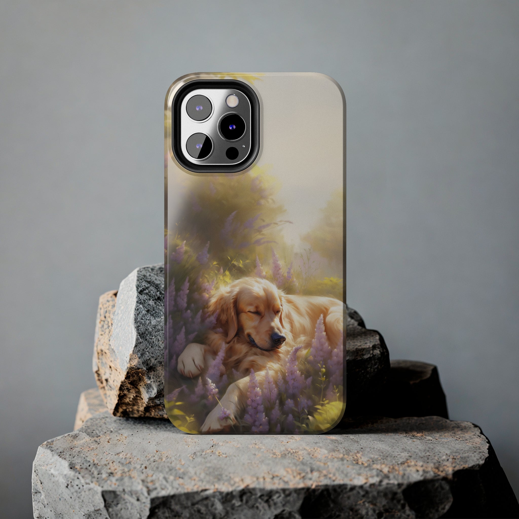 Golden Retriever Love: Impact-Resistant iPhone Case