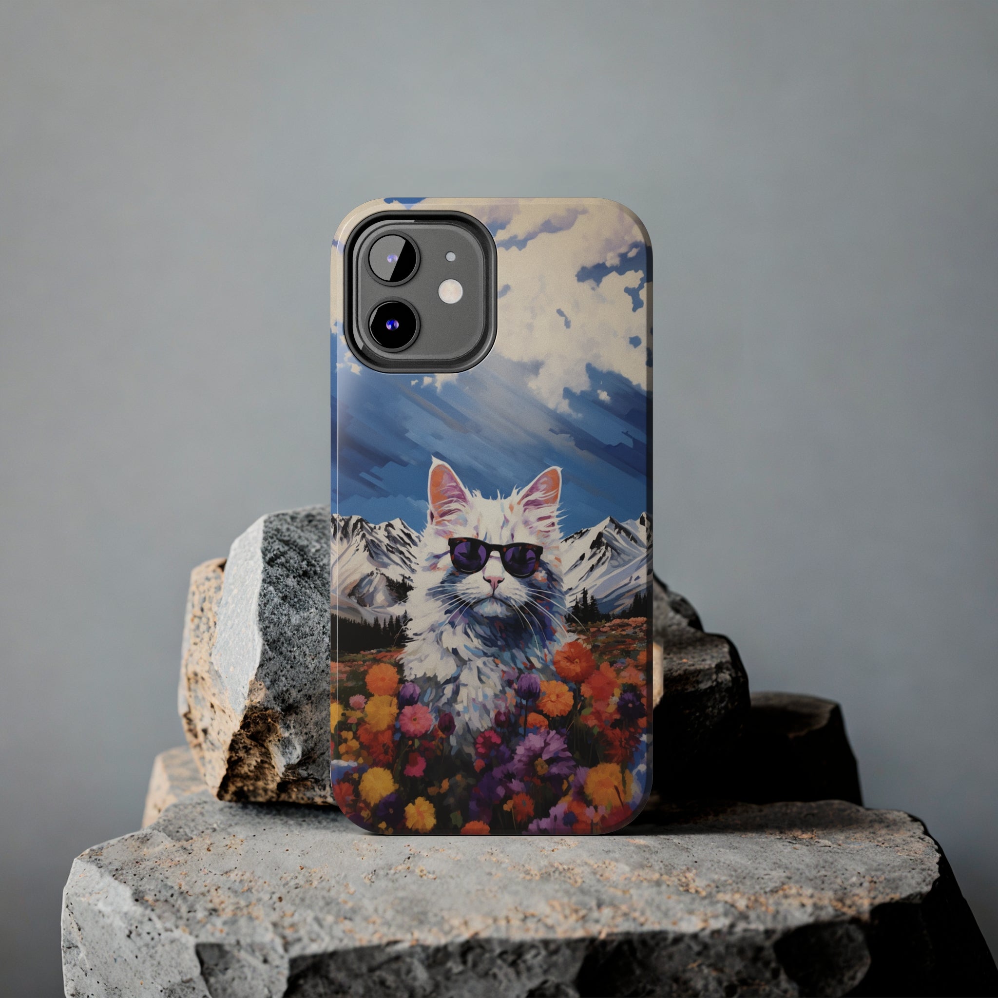 Maine Coon Magic: Impact-Resistant iPhone Case