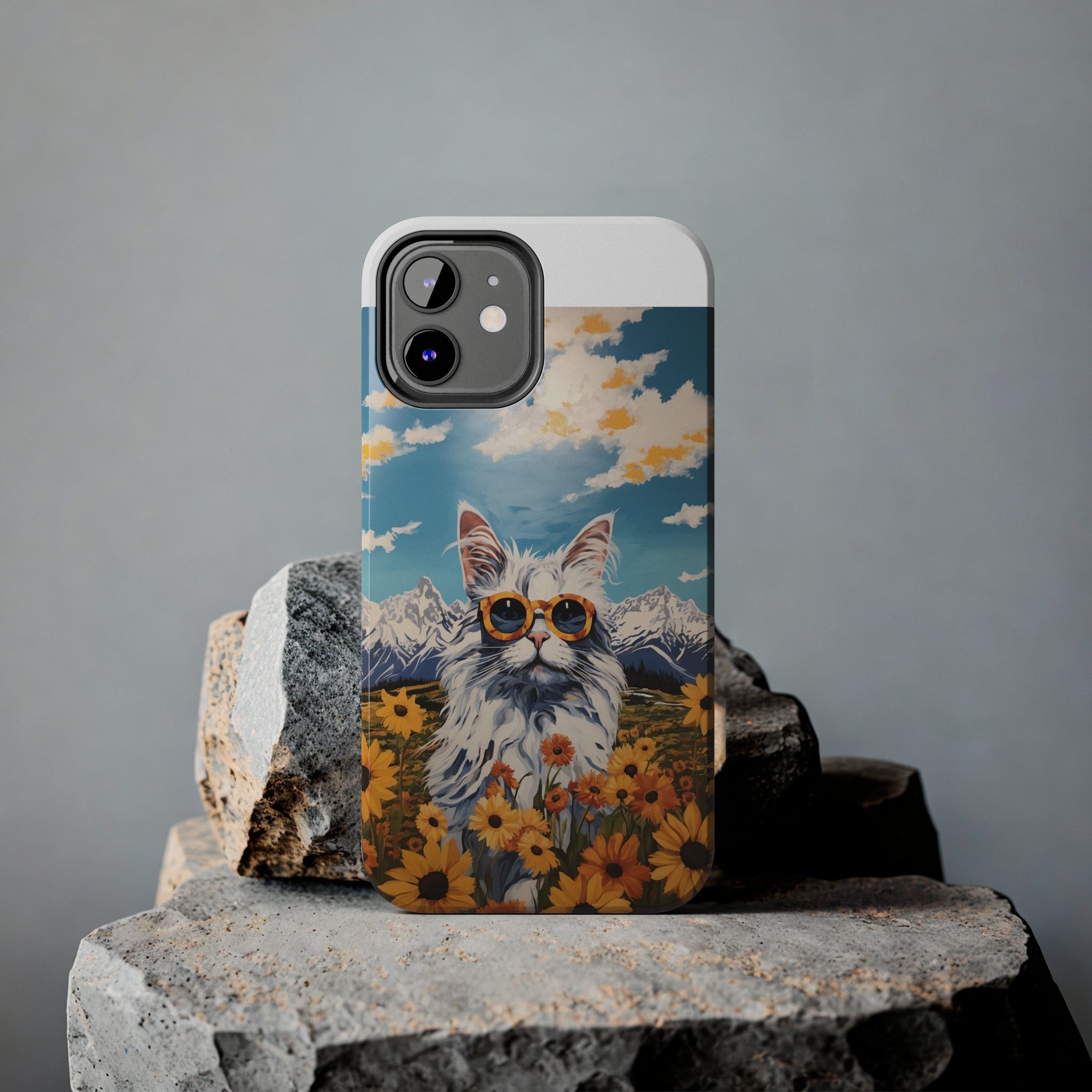 Maine Coon Magic: Impact-Resistant iPhone Case