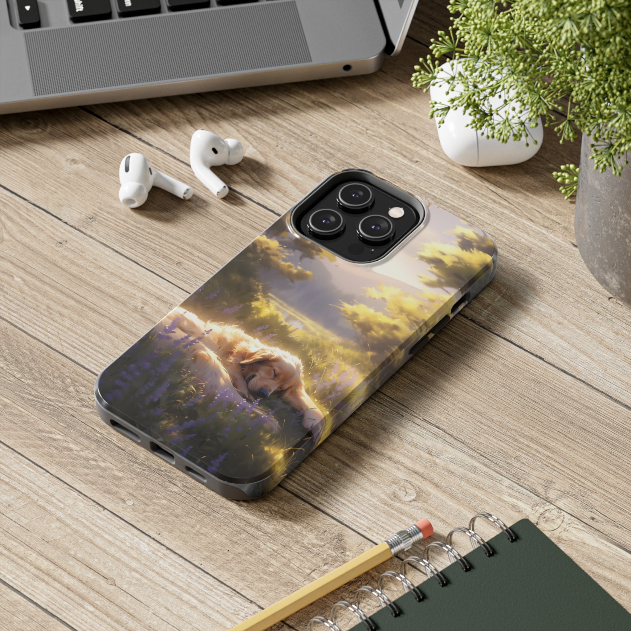 Golden Retriever Love: Impact-Resistant iPhone Case