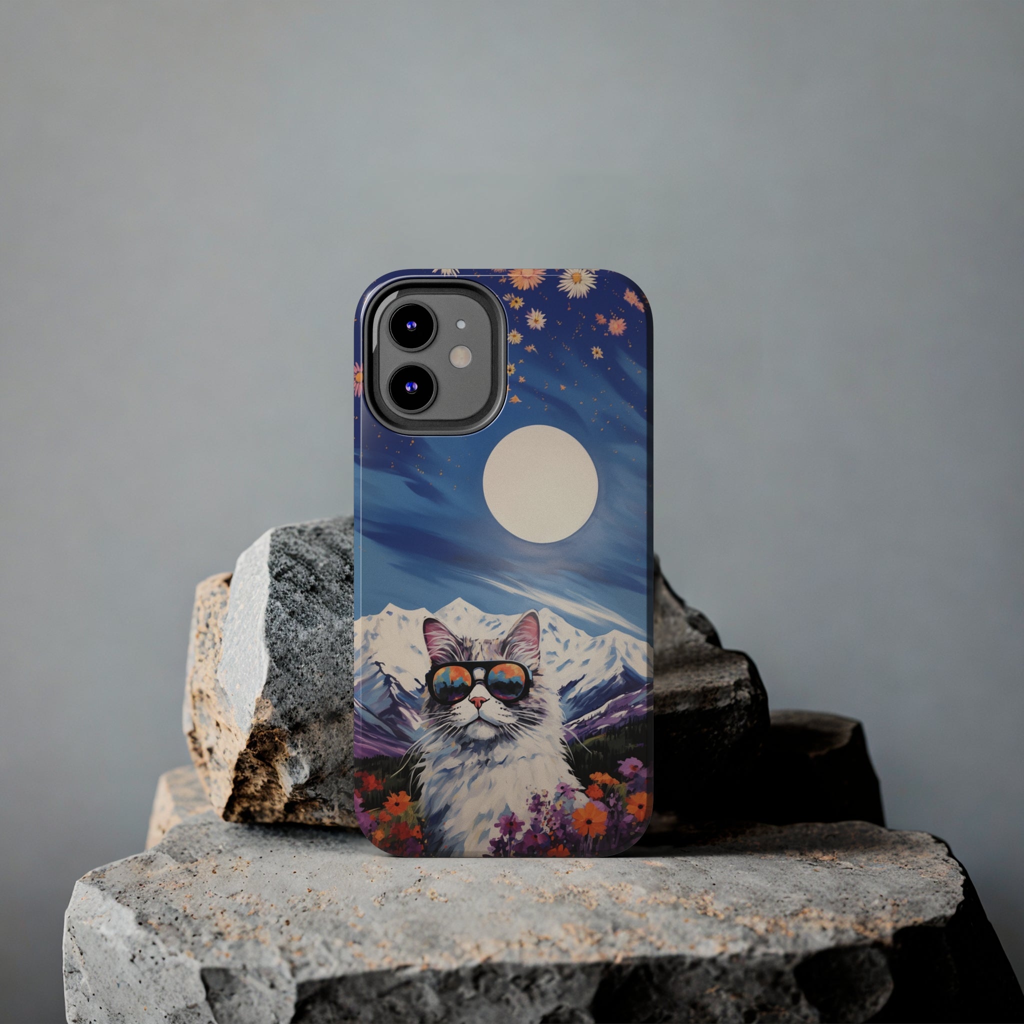 Maine Coon Magic: Impact-Resistant iPhone Case