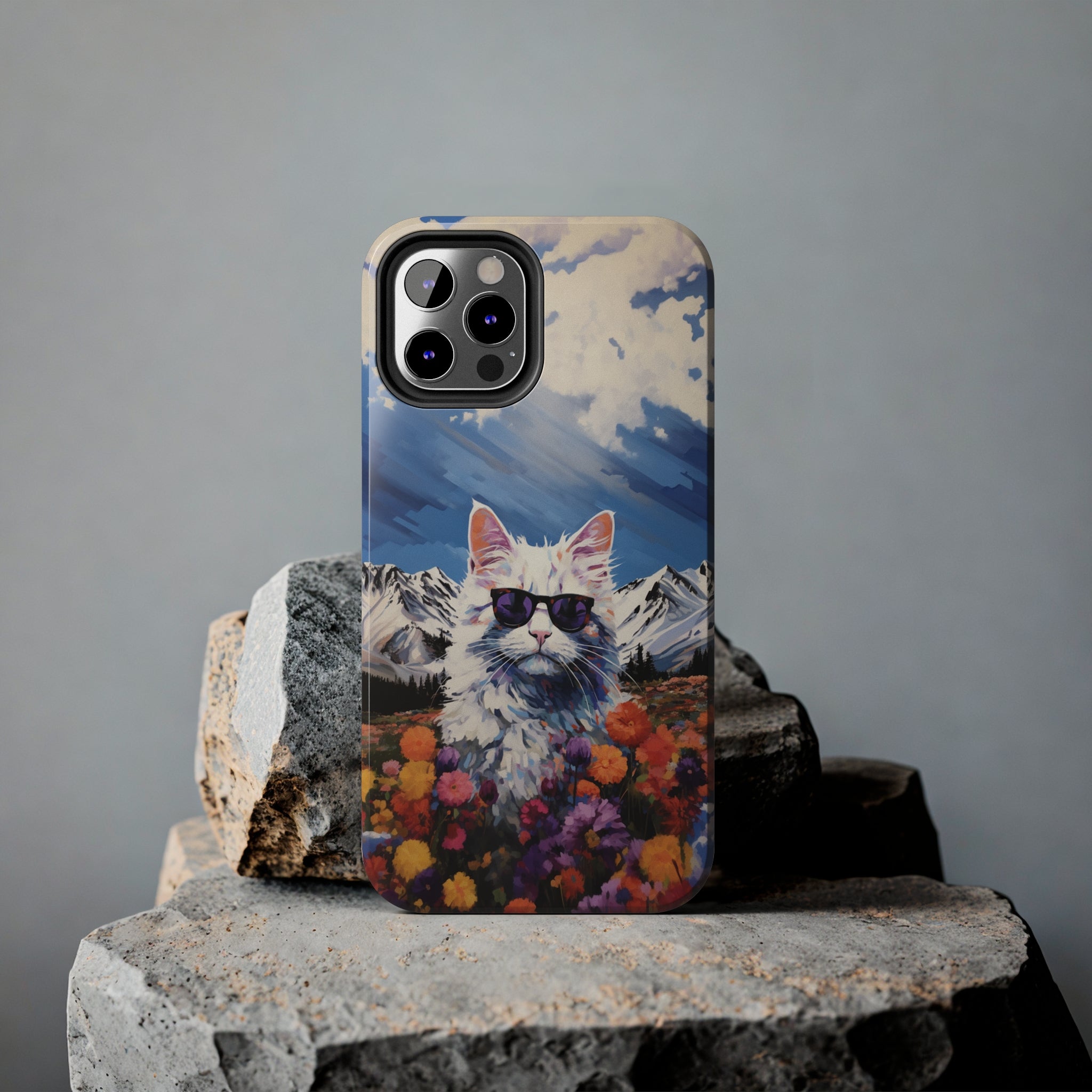 Maine Coon Magic: Impact-Resistant iPhone Case