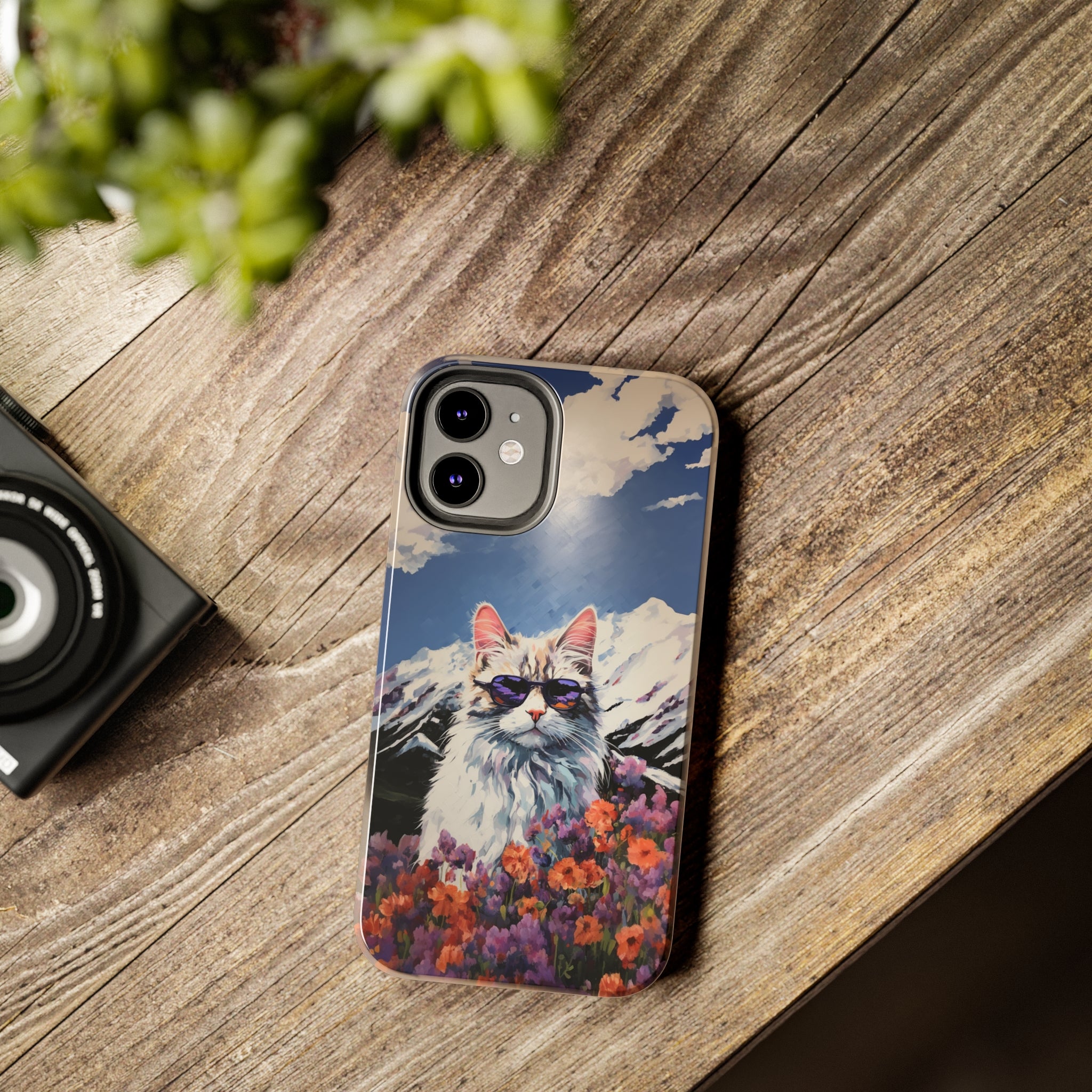 Maine Coon Magic: Impact-Resistant iPhone Case