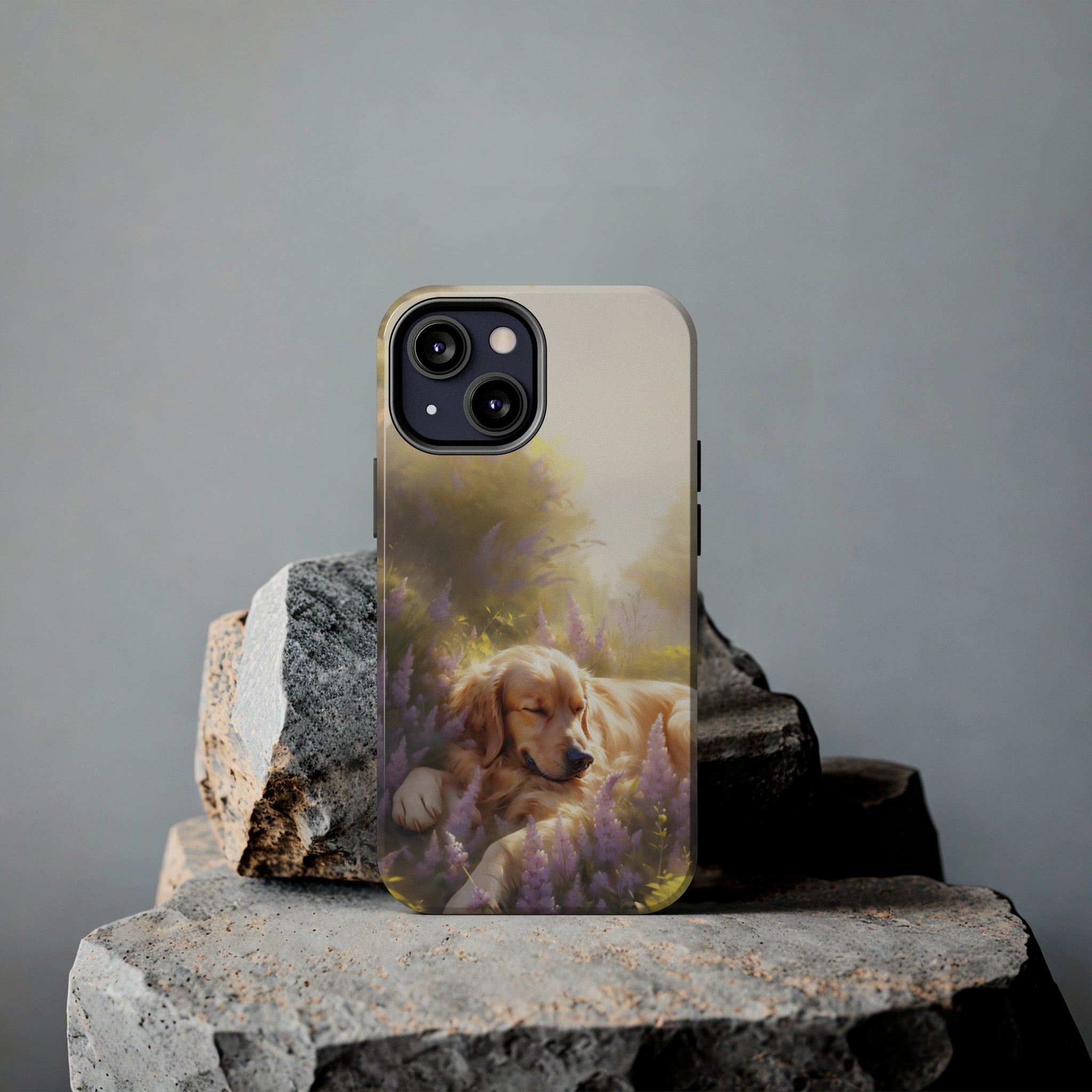 Golden Retriever Love: Impact-Resistant iPhone Case