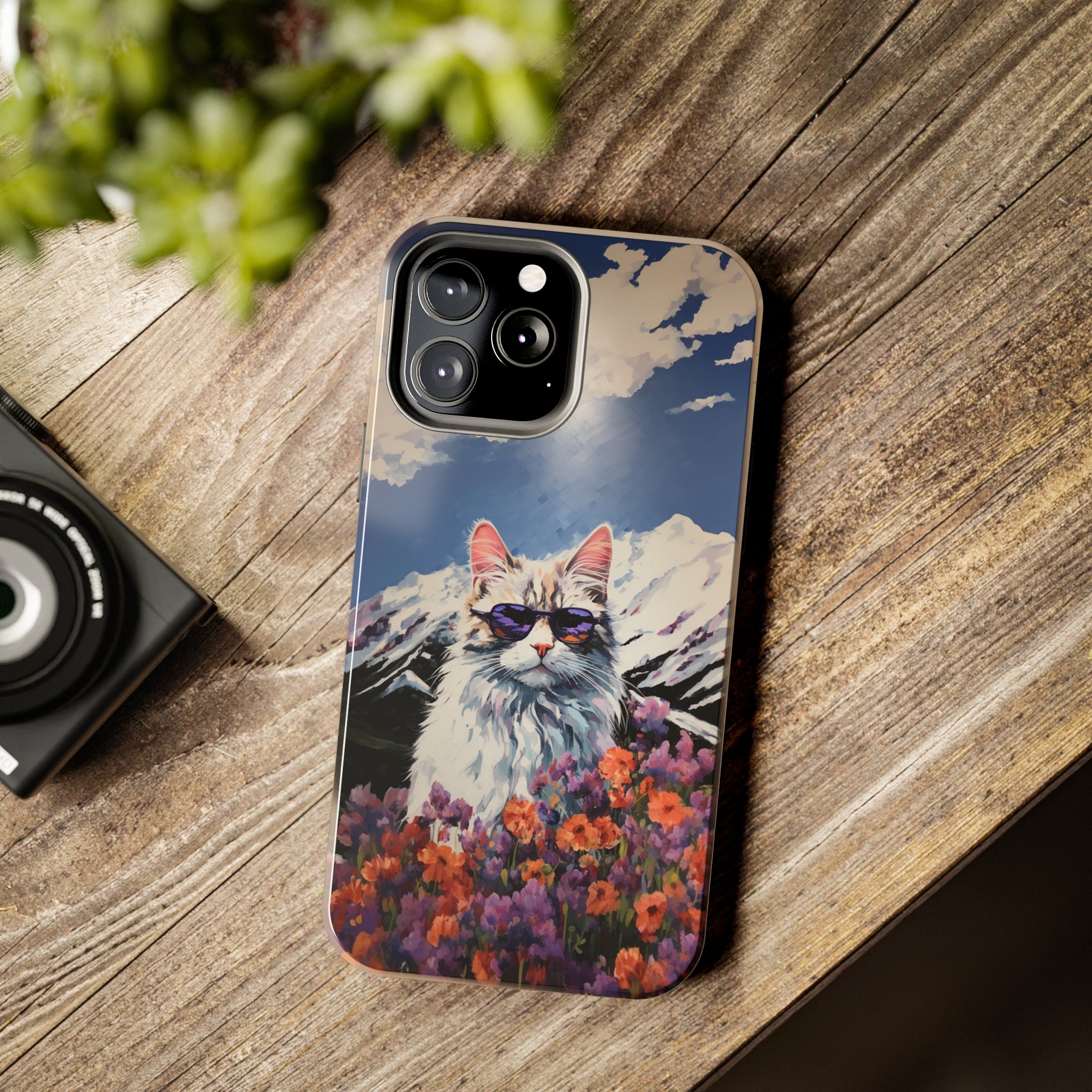 Maine Coon Magic: Impact-Resistant iPhone Case