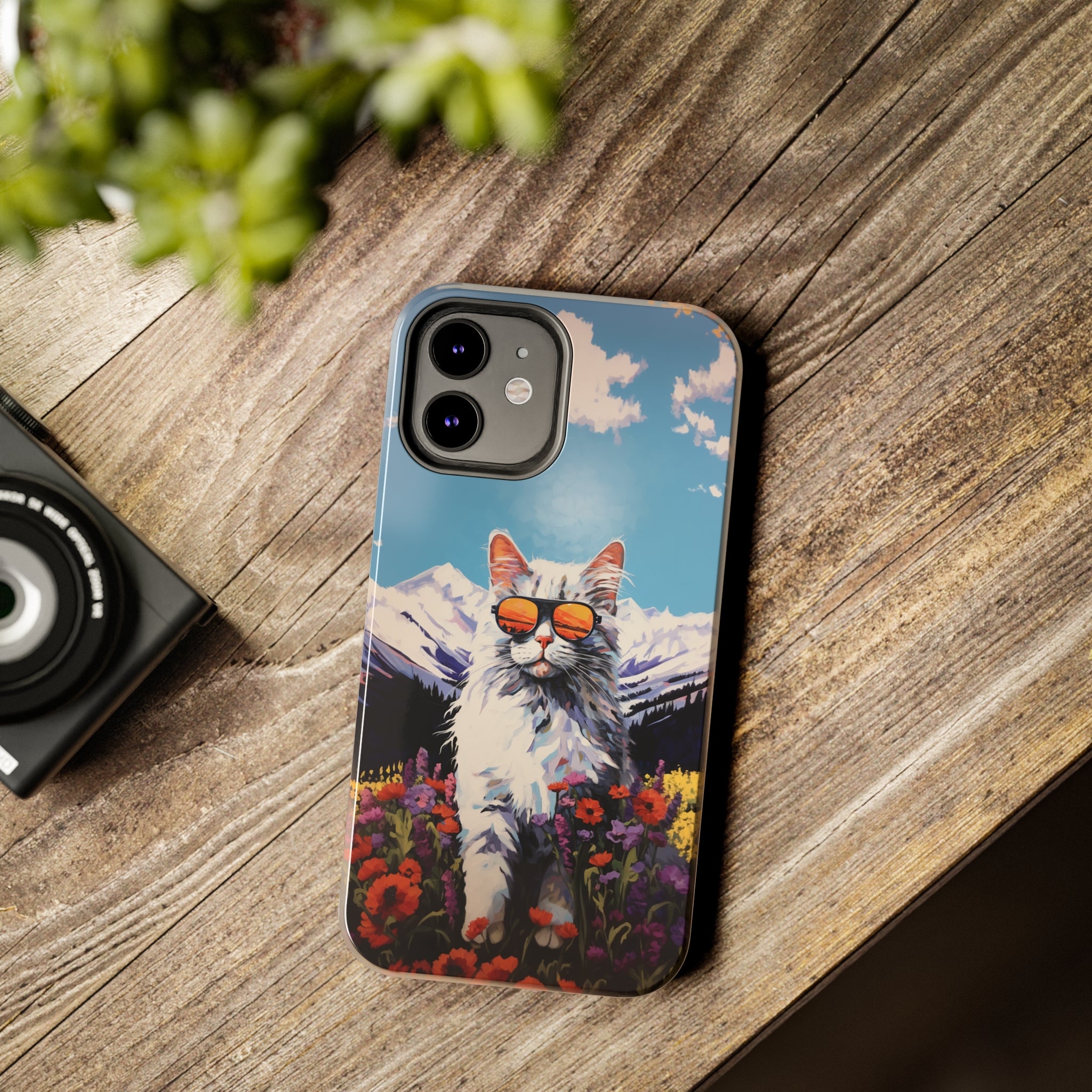 Maine Coon Magic: Impact-Resistant iPhone Case