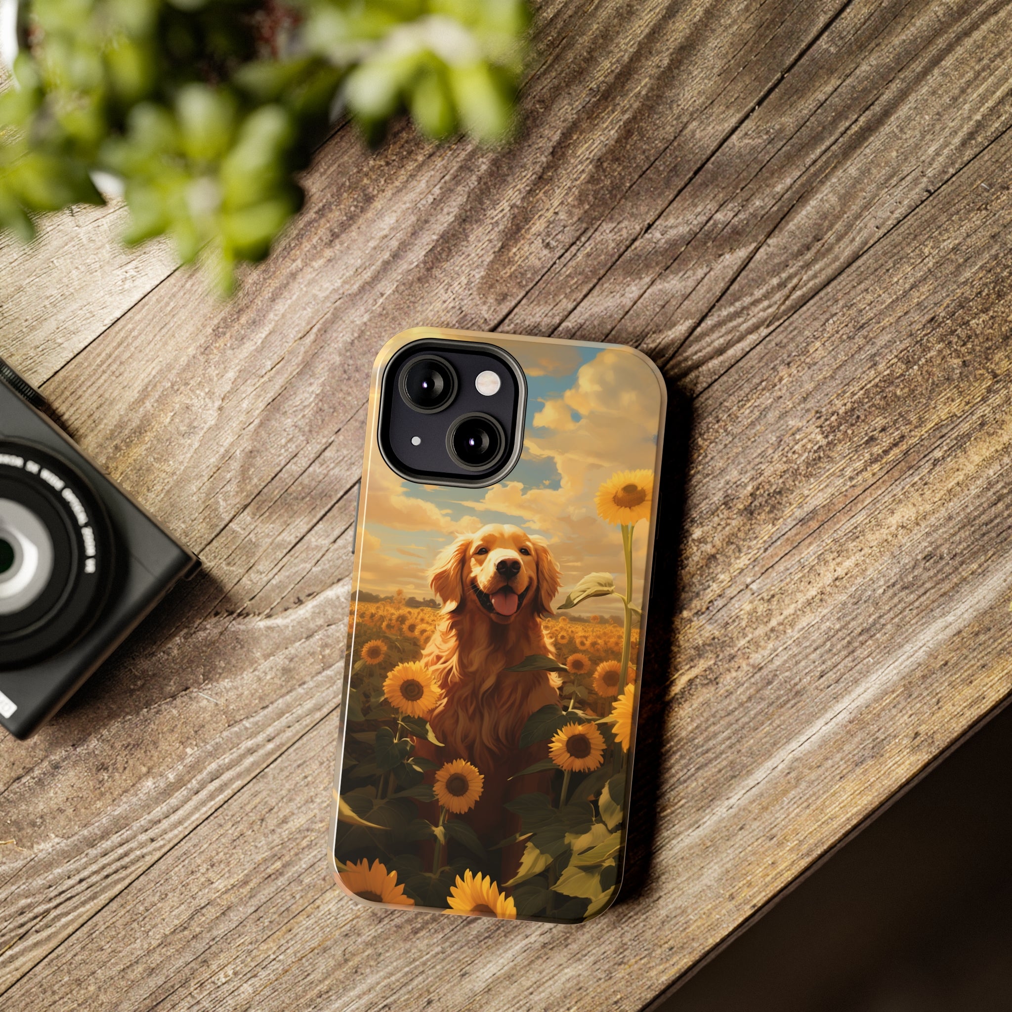 Golden Retriever Love: Impact-Resistant iPhone Case