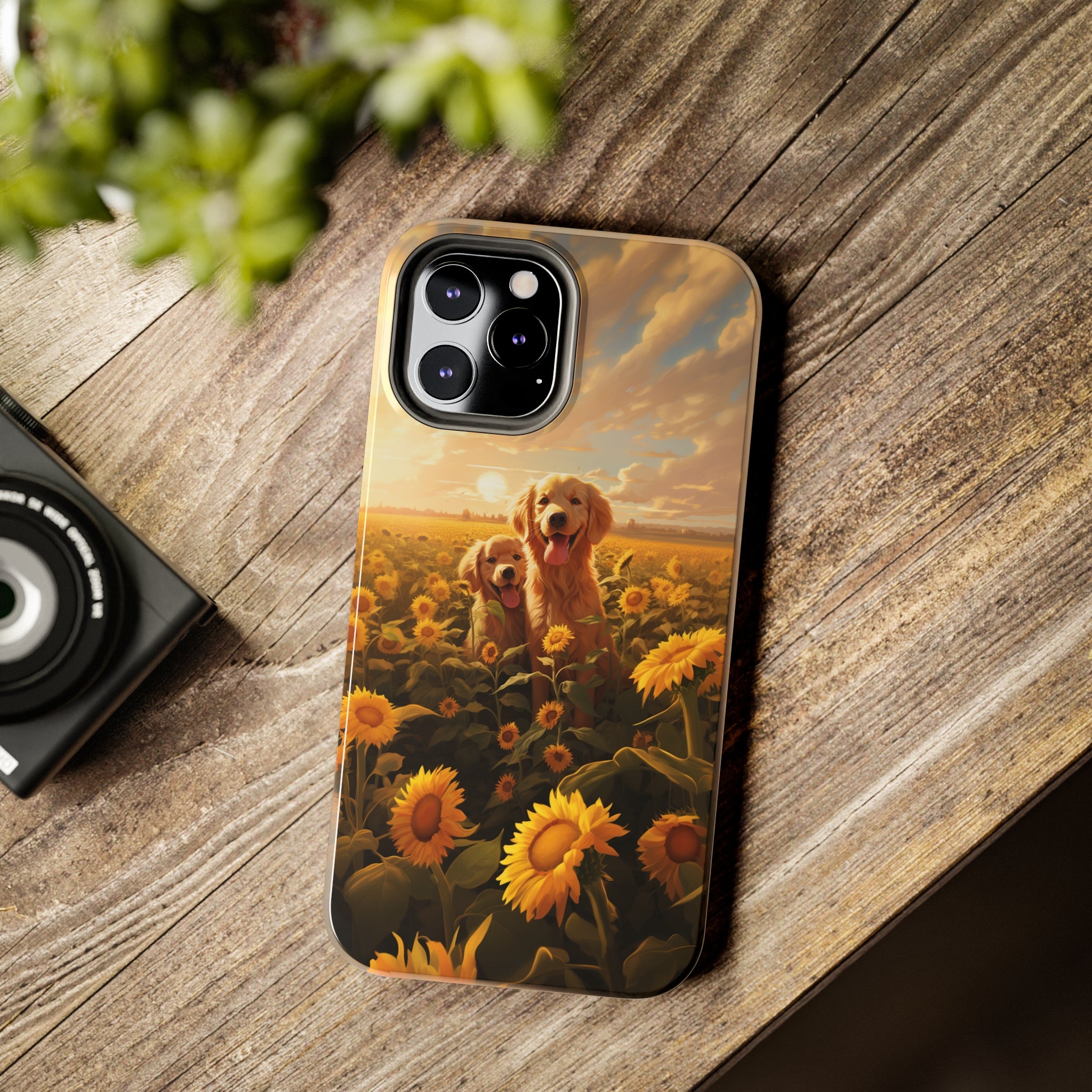 Golden Retriever Love: Impact-Resistant iPhone Case