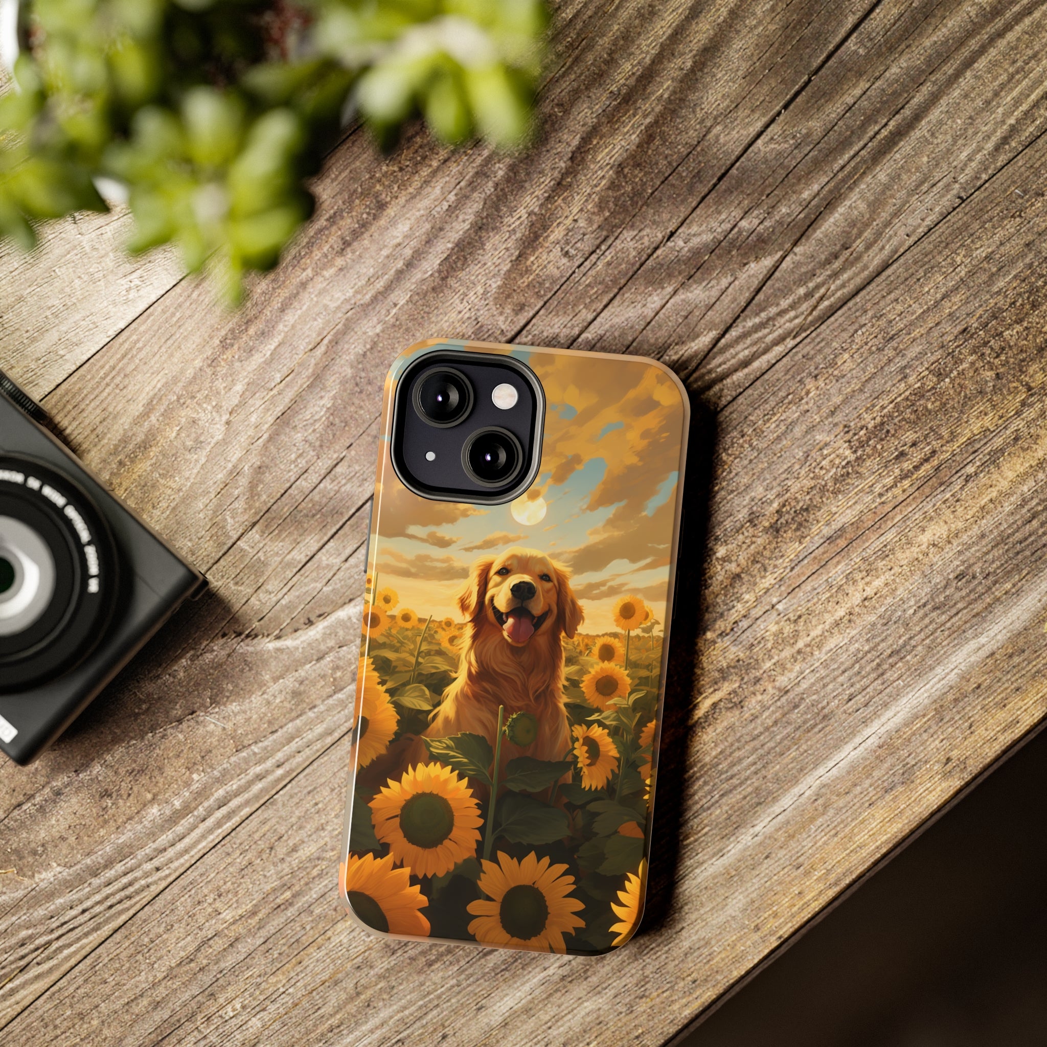 Golden Retriever Love: Impact-Resistant iPhone Case