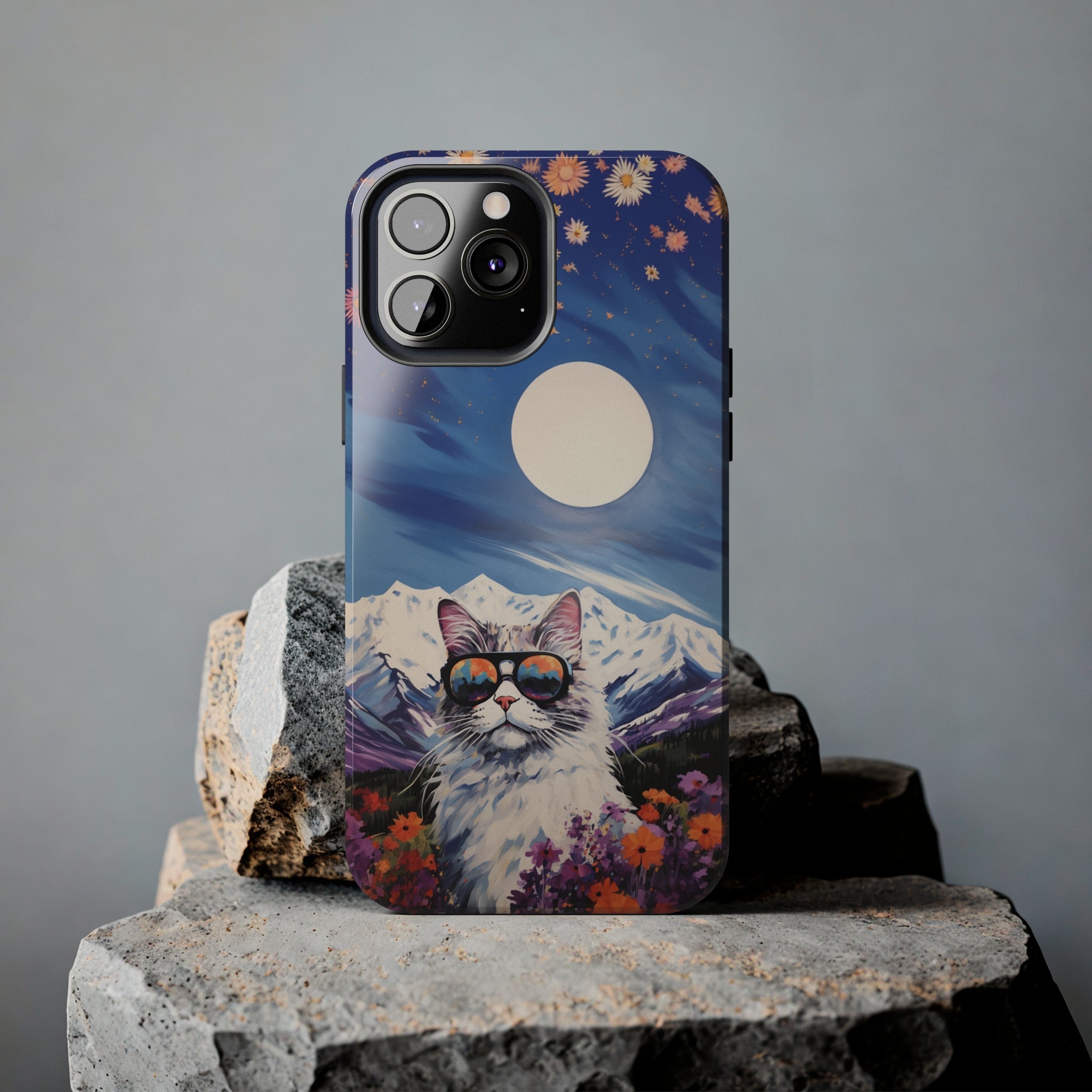 Maine Coon Magic: Impact-Resistant iPhone Case