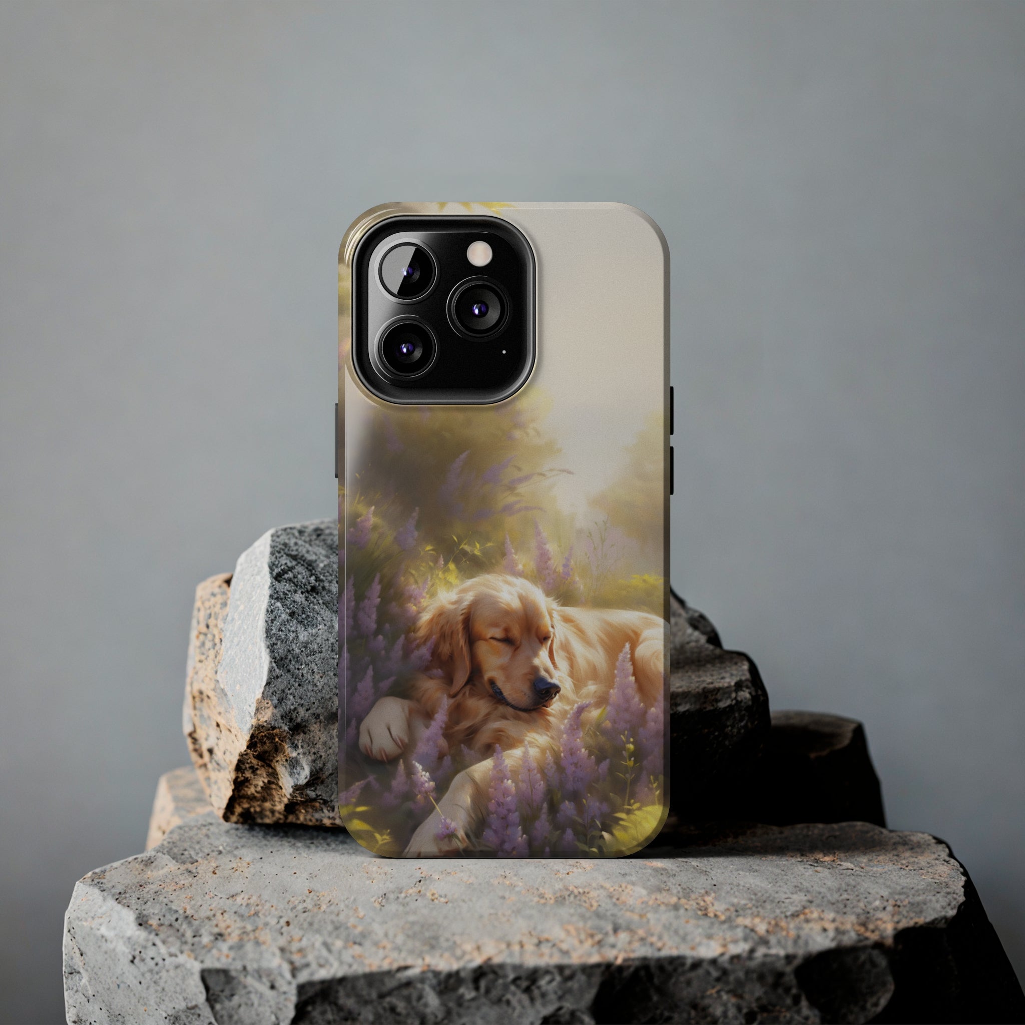 Golden Retriever Love: Impact-Resistant iPhone Case