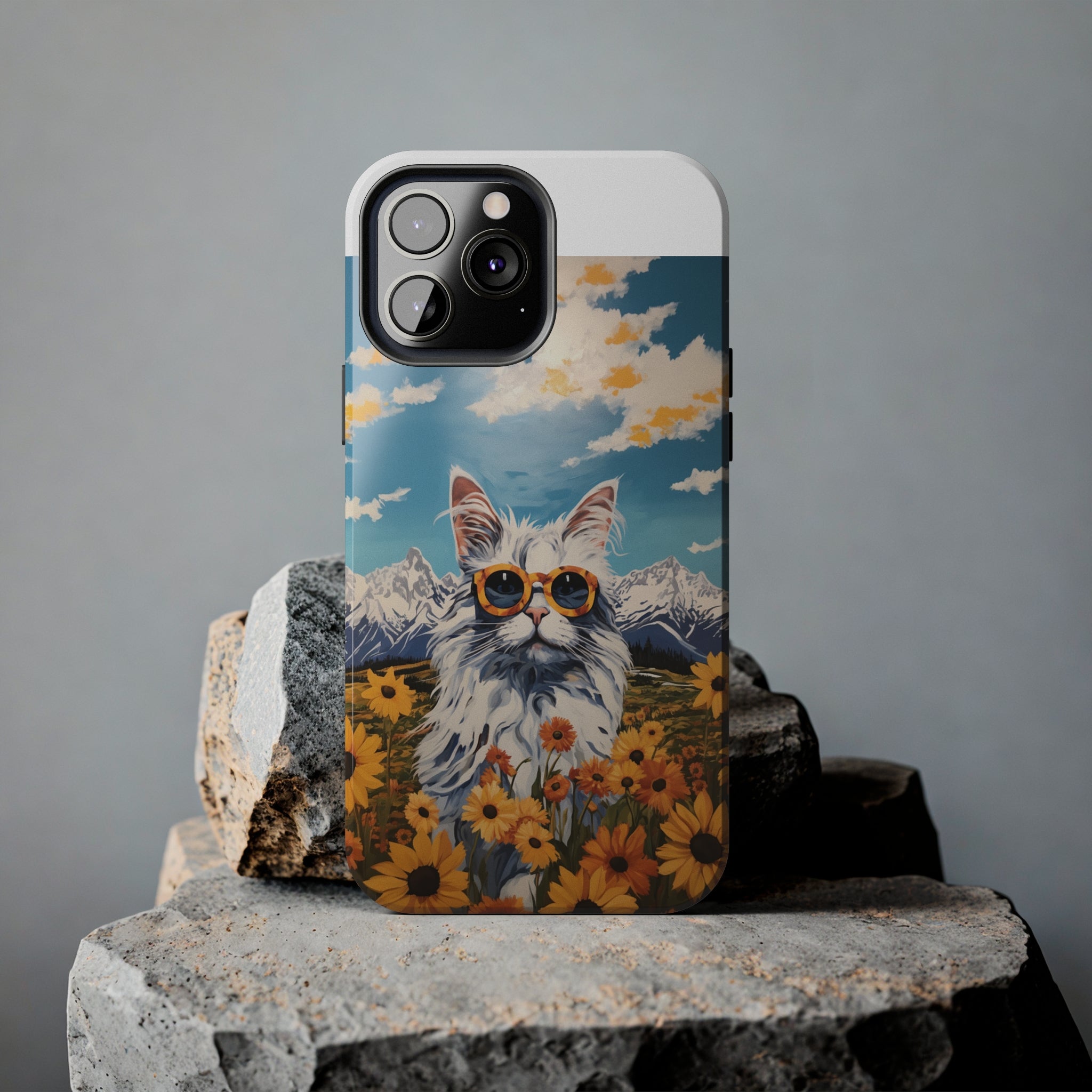 Maine Coon Magic: Impact-Resistant iPhone Case