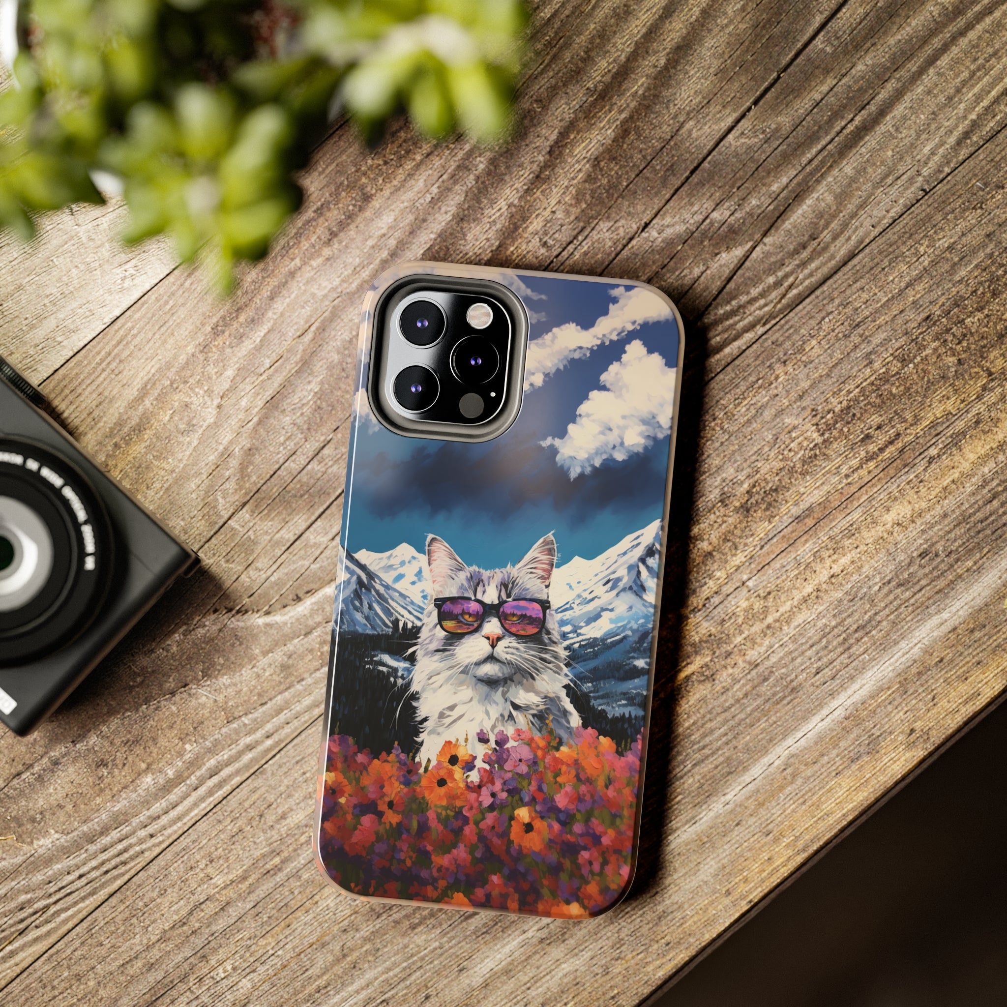 Maine Coon Magic: Impact-Resistant iPhone Case