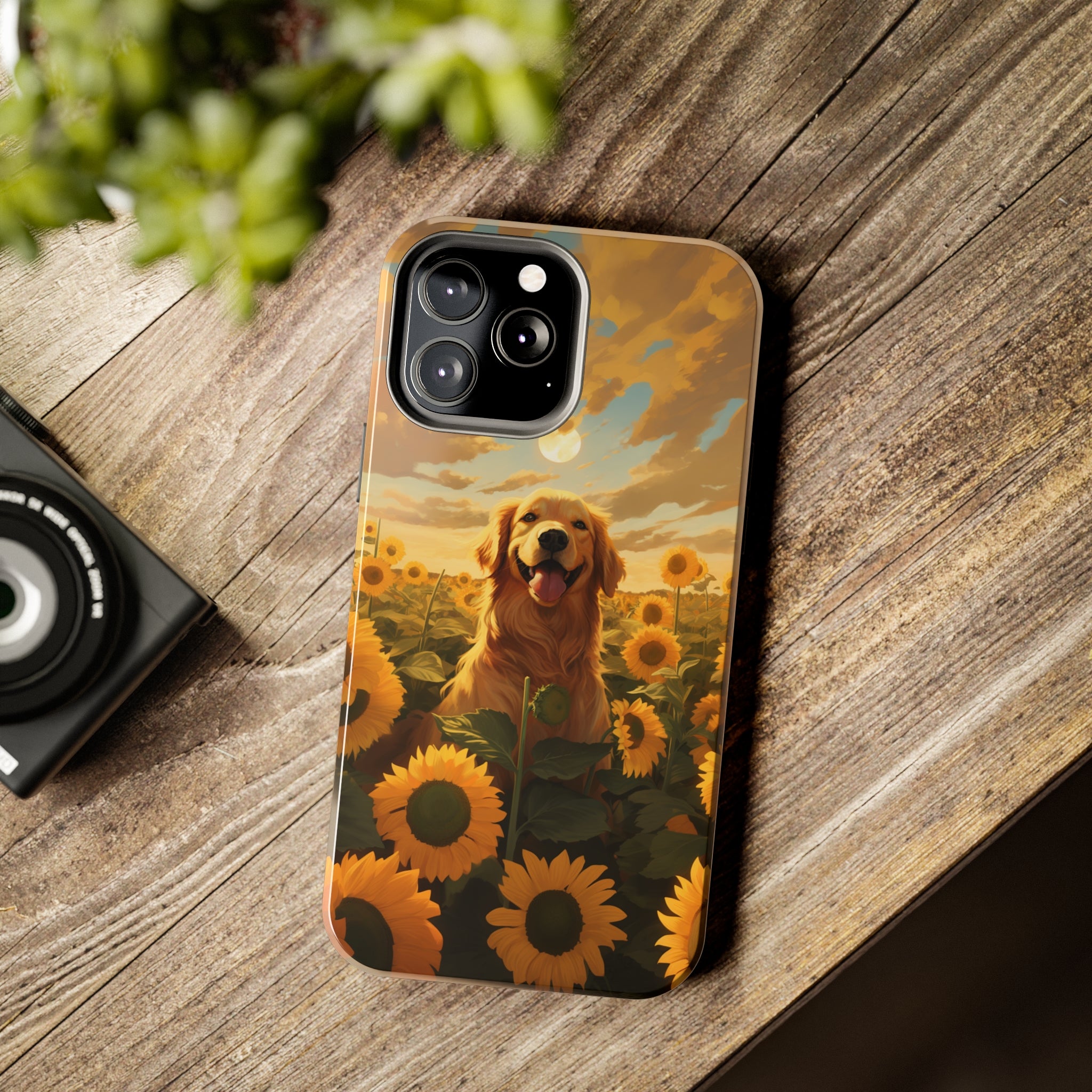 Golden Retriever Love: Impact-Resistant iPhone Case