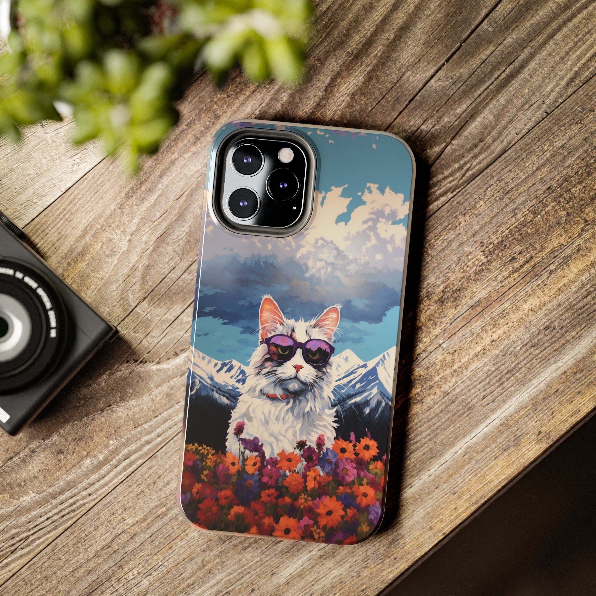 Maine Coon Magic: Impact-Resistant iPhone Case