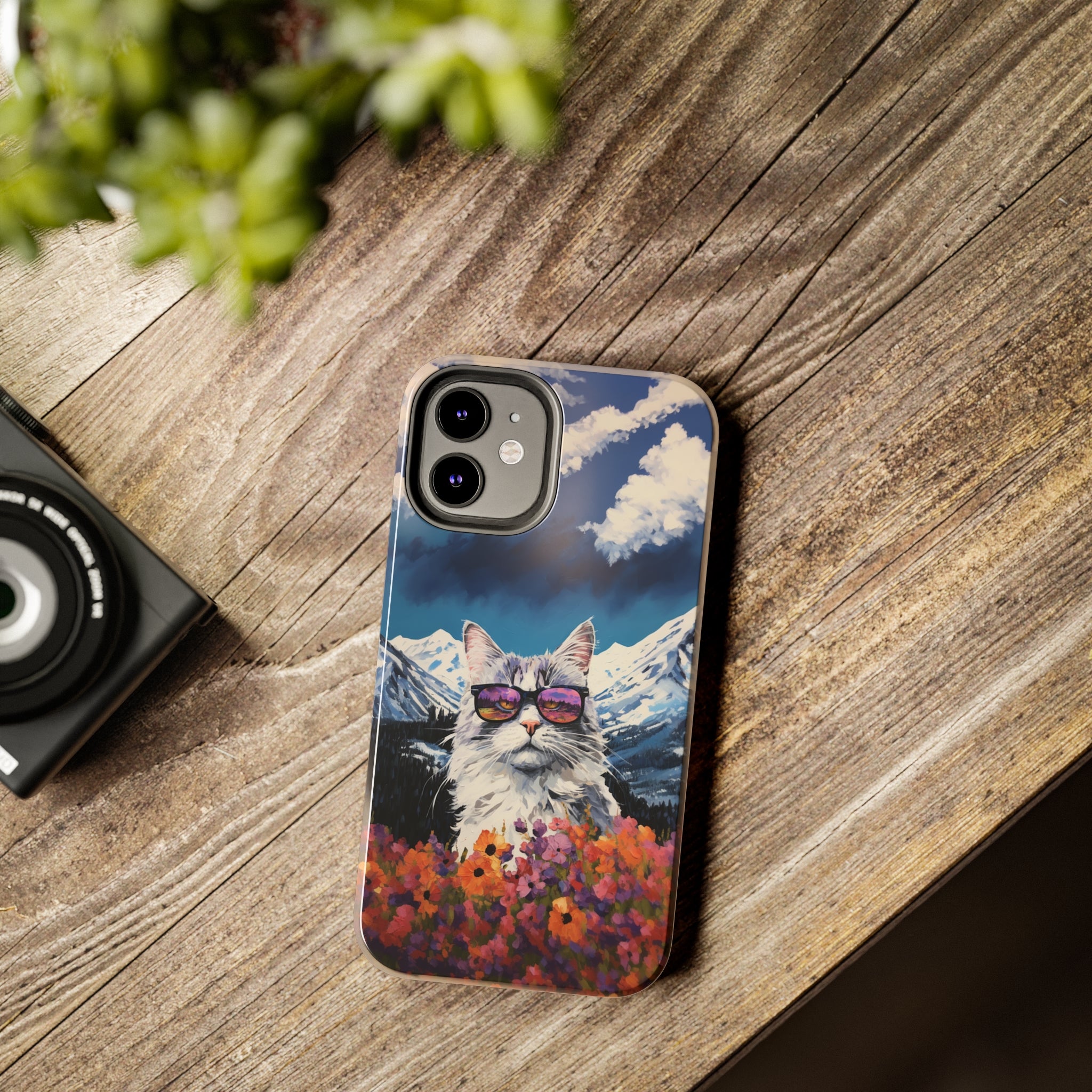 Maine Coon Magic: Impact-Resistant iPhone Case