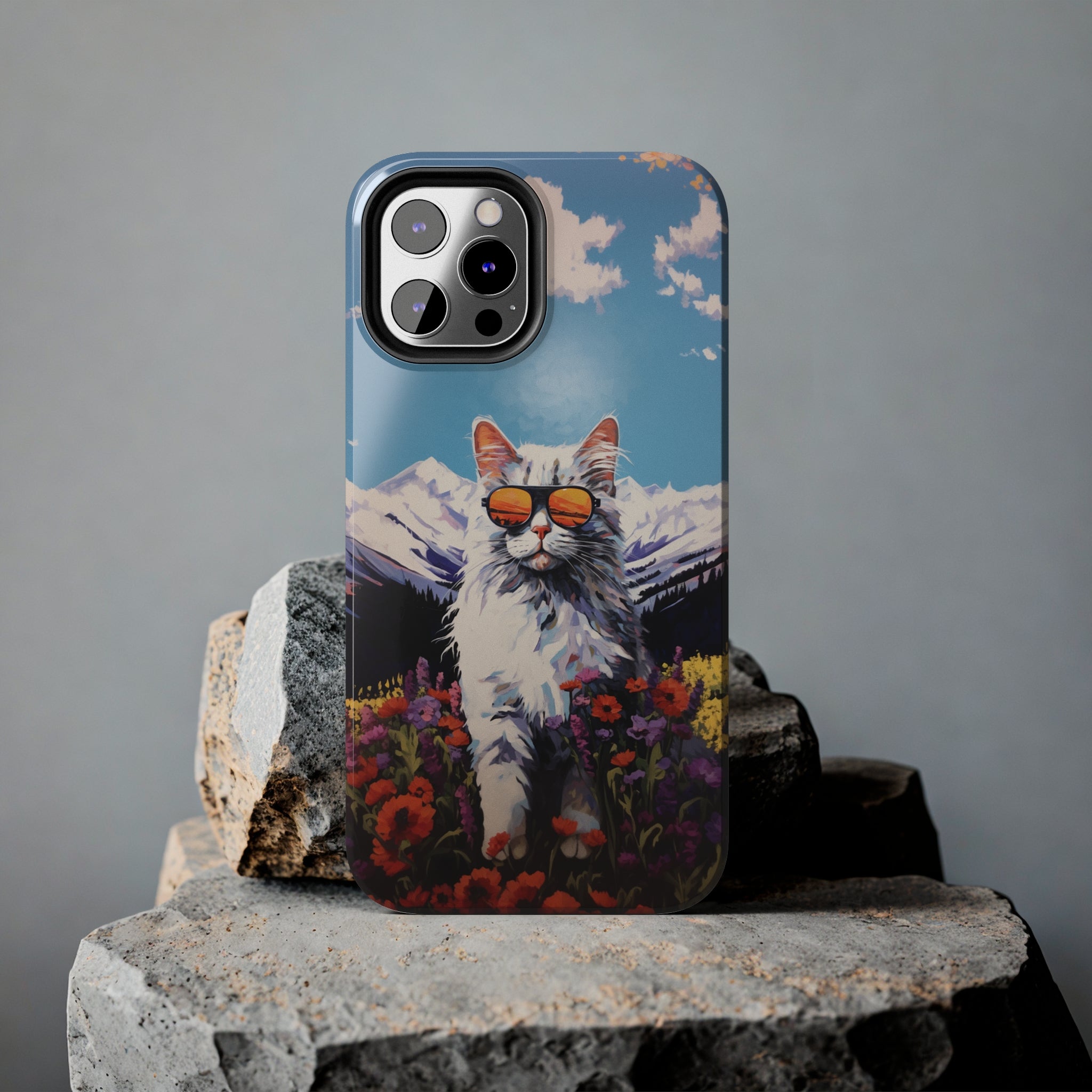 Maine Coon Magic: Impact-Resistant iPhone Case