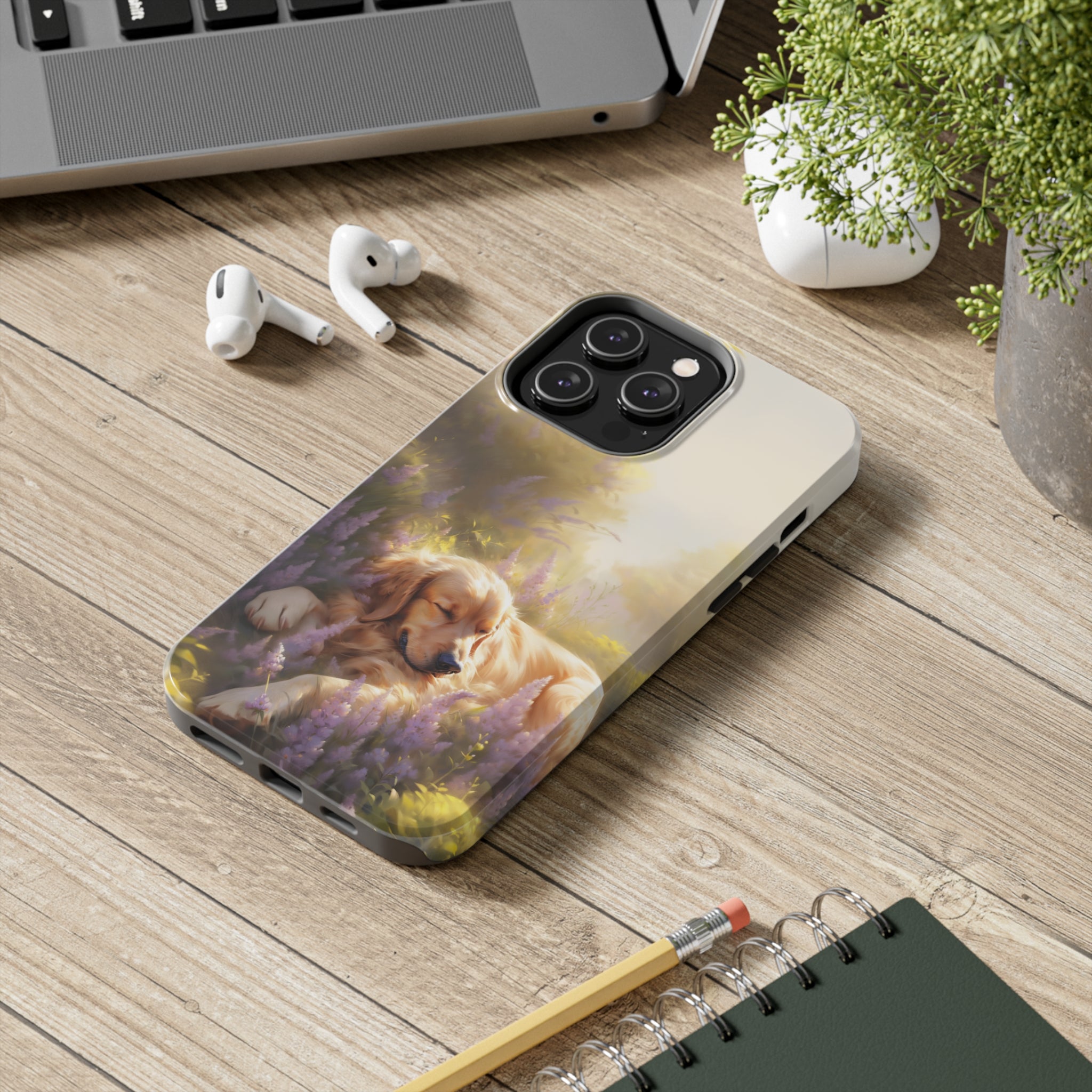 Golden Retriever Love: Impact-Resistant iPhone Case