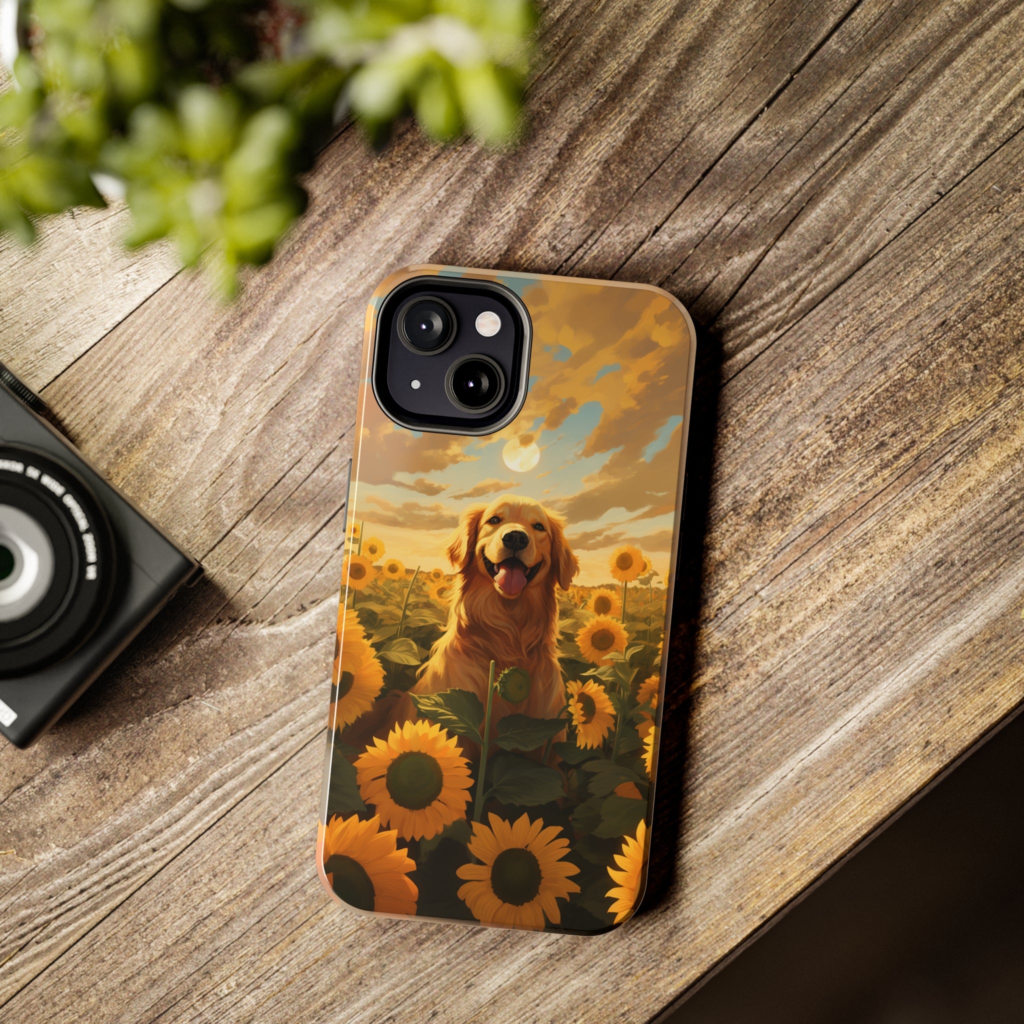 Golden Retriever Love: Impact-Resistant iPhone Case