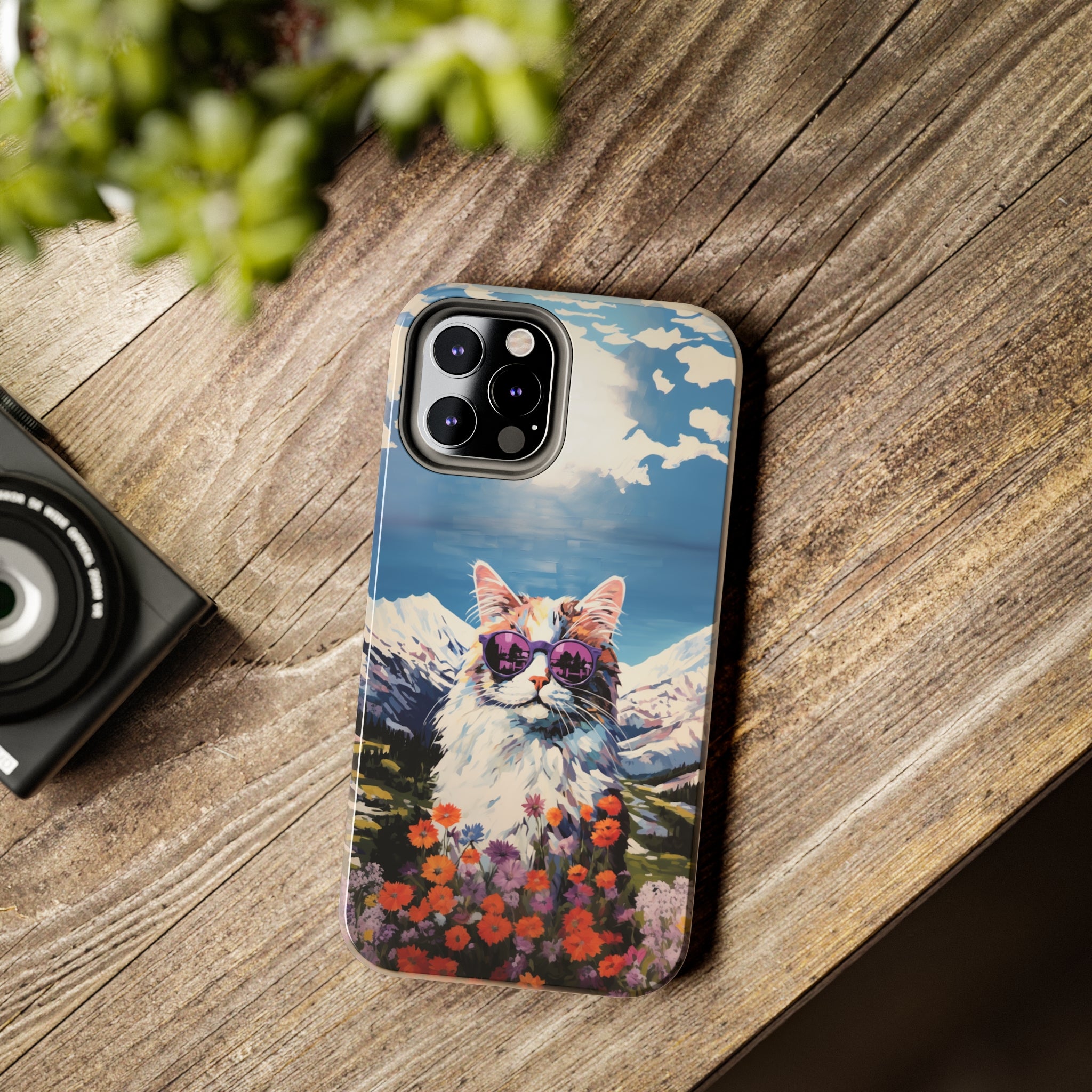 Maine Coon Magic: Impact-Resistant iPhone Case