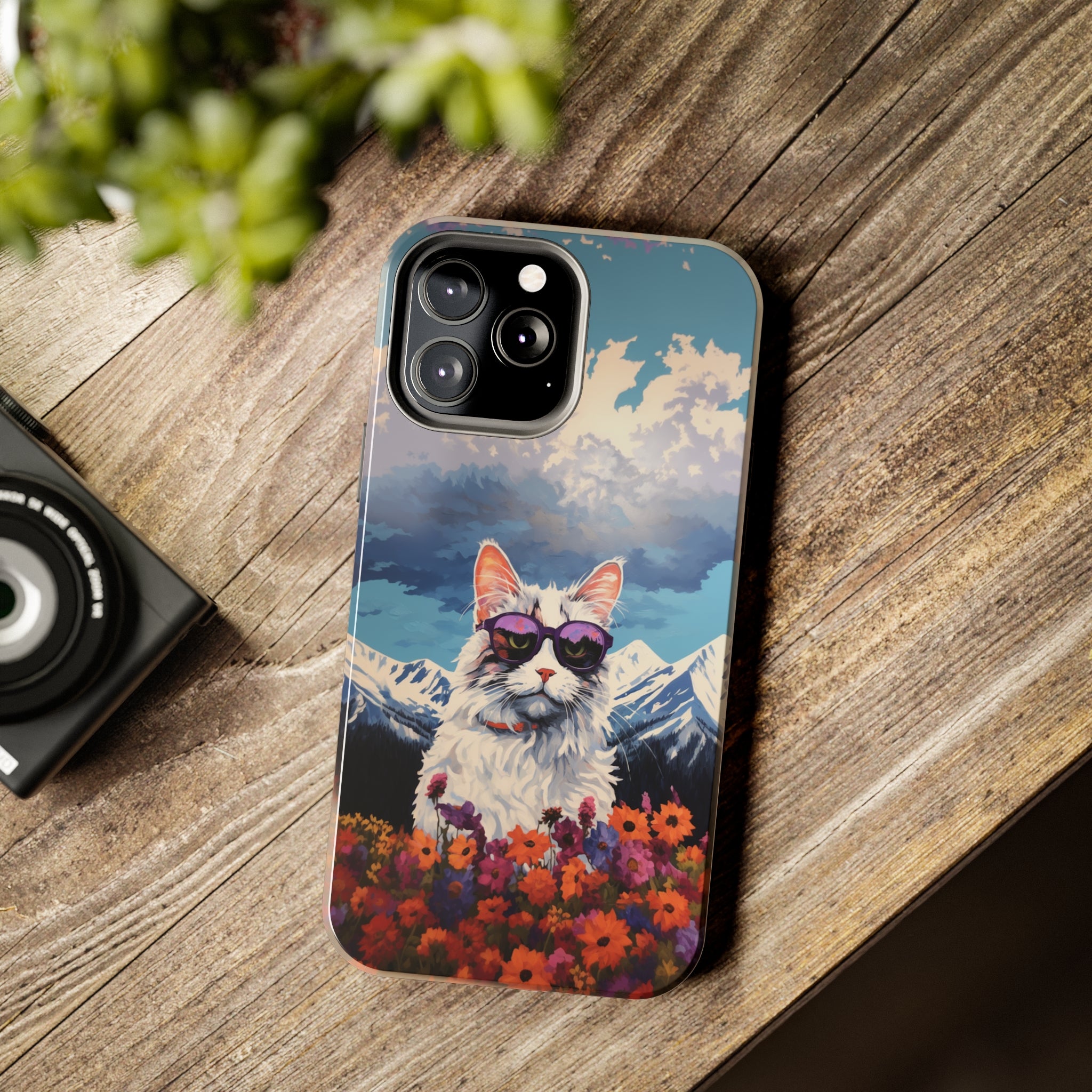 Maine Coon Magic: Impact-Resistant iPhone Case